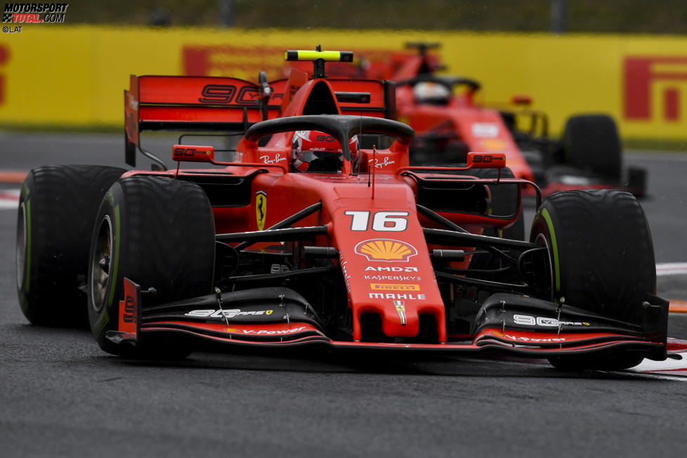 Charles Leclerc (Ferrari) und Sebastian Vettel (Ferrari) 