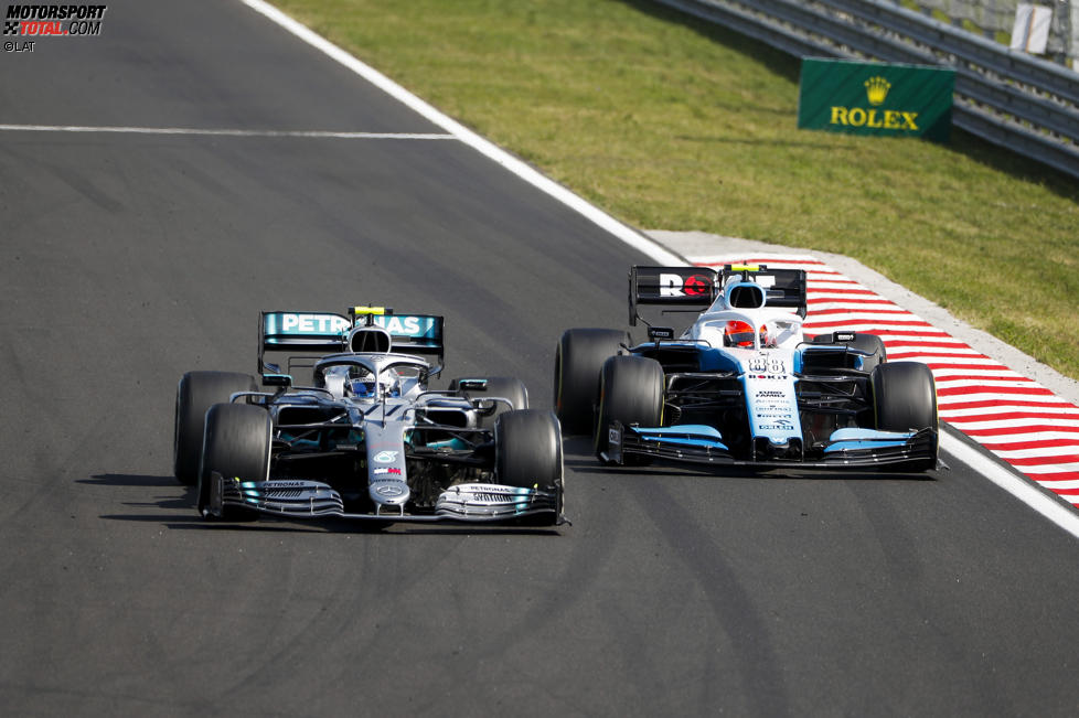 Valtteri Bottas (Mercedes) und Robert Kubica (Williams) 