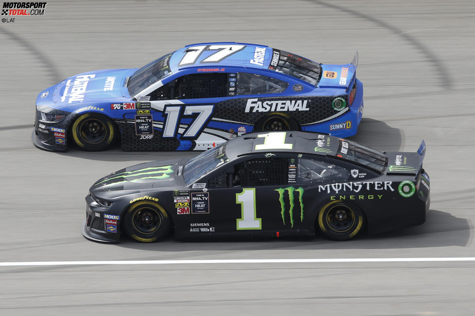 Kurt Busch (Ganassi) und Ricky Stenhouse (Roush) 