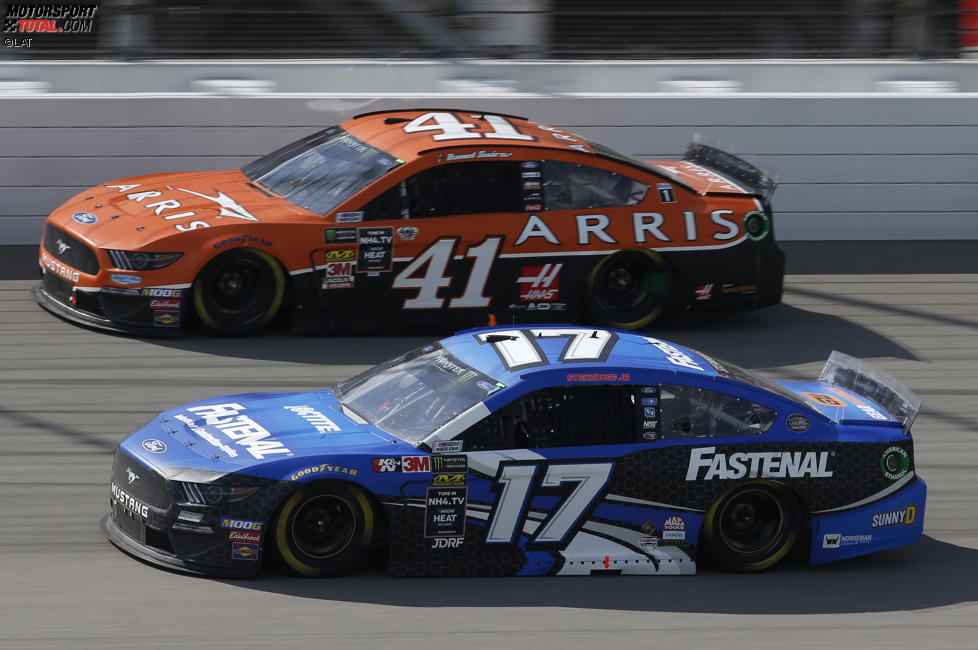 Ricky Stenhouse (Roush) und Daniel Suarez (Stewart-Haas)