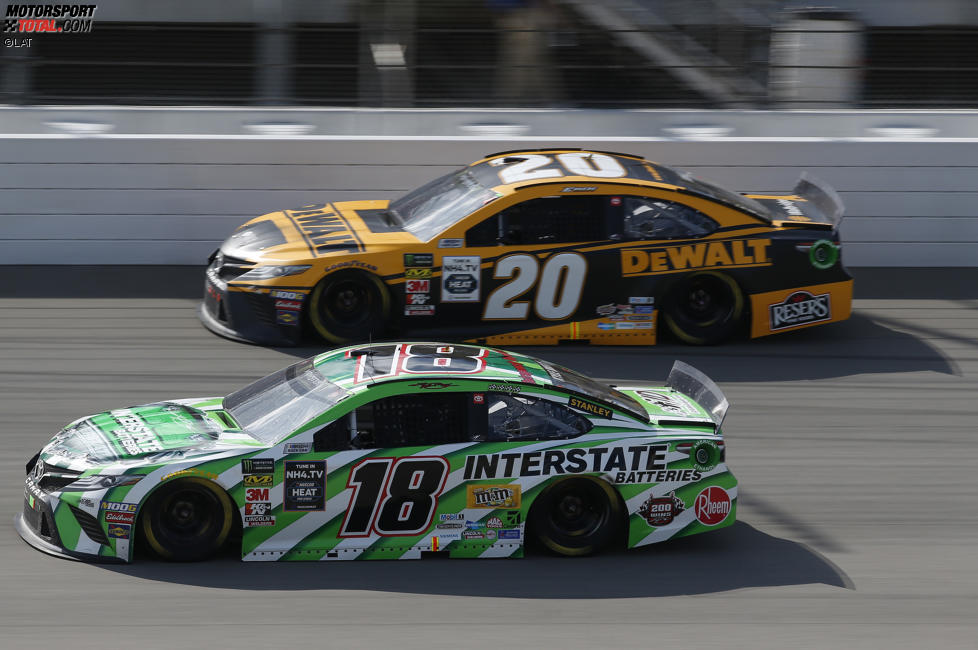 Kyle Busch (Gibbs) und Erik Jones (Gibbs) 