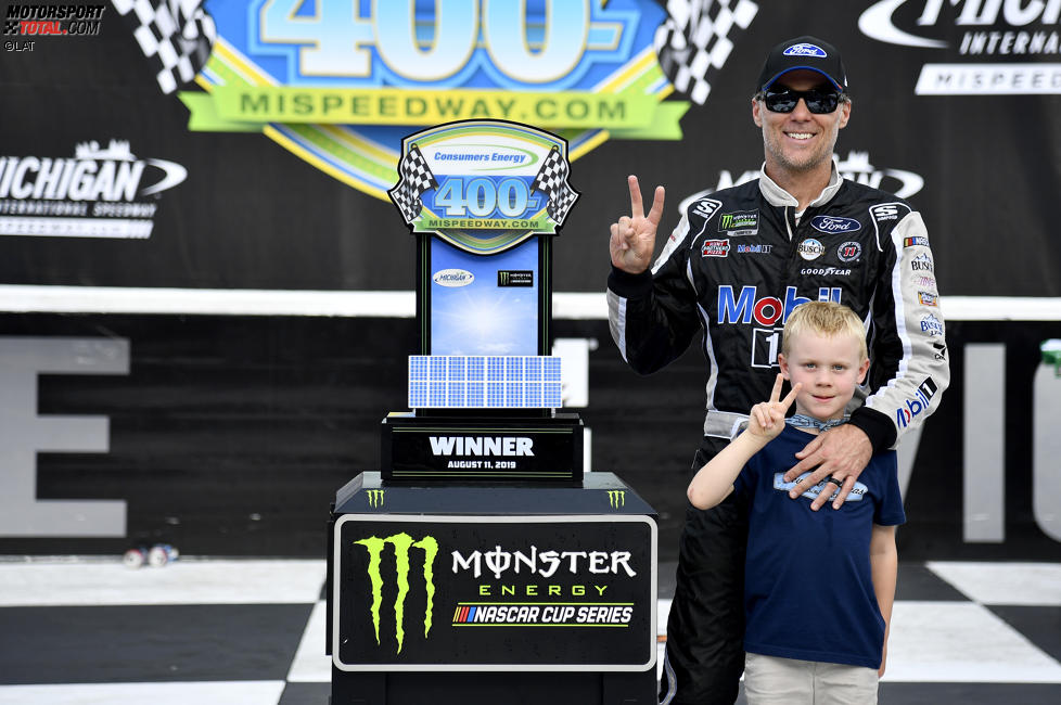 Kevin Harvick (Stewart-Haas) mit Sohn Keelan