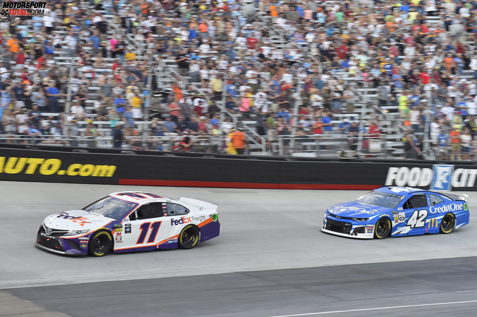 Denny Hamlin (Gibbs) und Kyle Larson (Ganassi) 