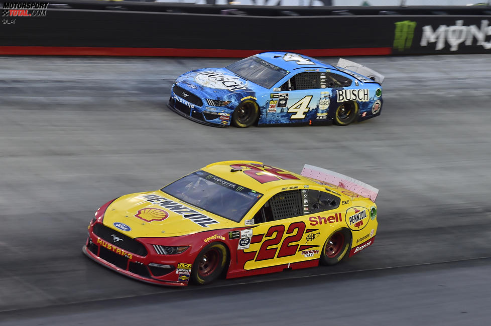 Joey Logano (Penske) und Kevin Harvick (Stewart-Haas) 