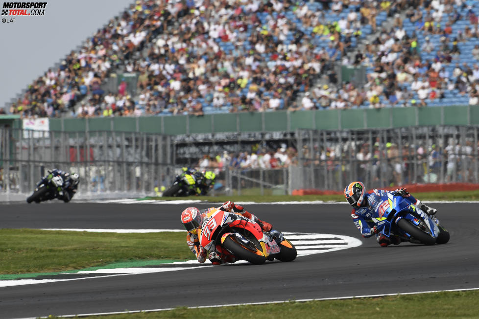Marc Marquez vor Alex Rins 