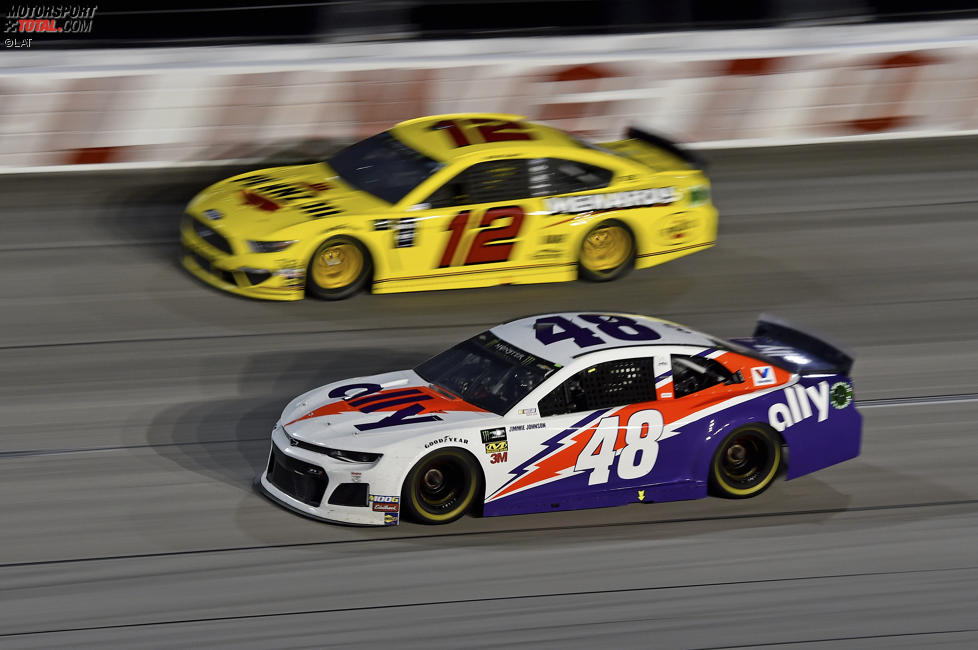 Jimmie Johnson (Hendrick) und Ryan Blaney (Penske) 