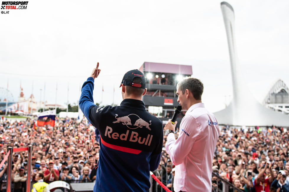 Daniil Kwjat (Toro Rosso) und Witali Petrow 
