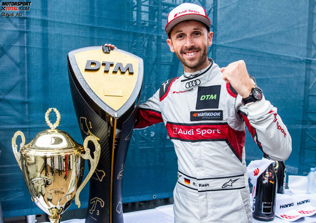 Rene Rasts Krönung: Der Champion durfte endlich ein Wochenende ohne Druck genießen. Jetzt durch die DTM-Karriere des Audi-Stars klicken!