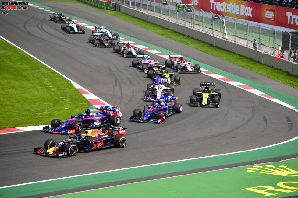 Max Verstappen (Red Bull), Daniil Kwjat (Toro Rosso), Pierre Gasly (Toro Rosso) und Daniel Ricciardo (Renault) 