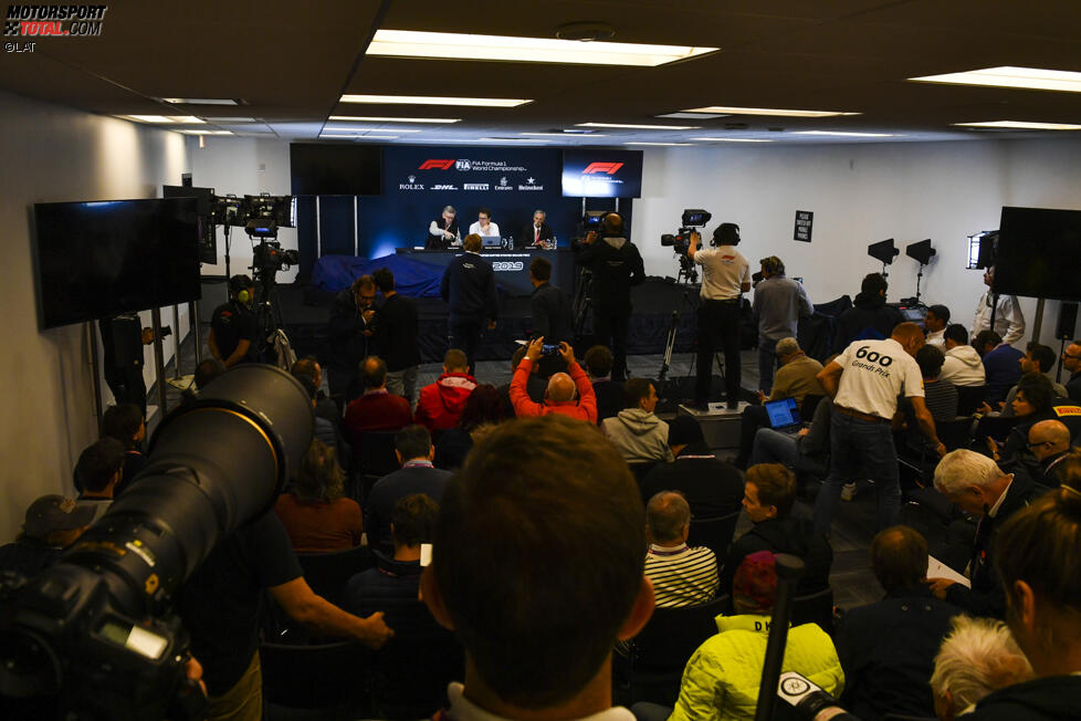 Ross Brawn und Chase Carey 