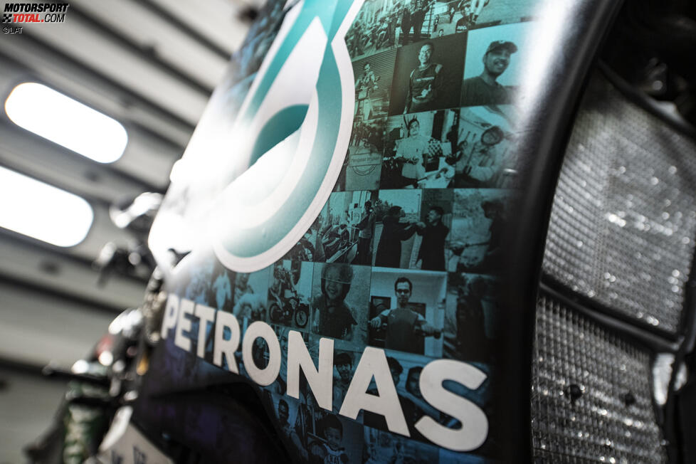 Spezialdesign von Petronas Yamaha beim Heimrennen in Sepang