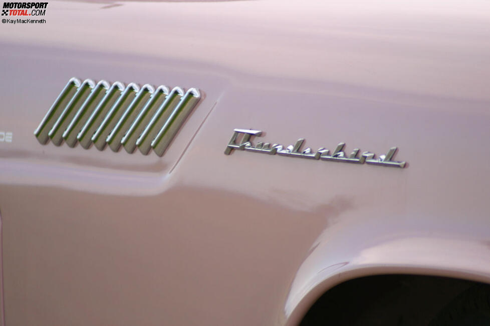 1957 Ford Thunderbird in Originalfarbe Sunset Coral