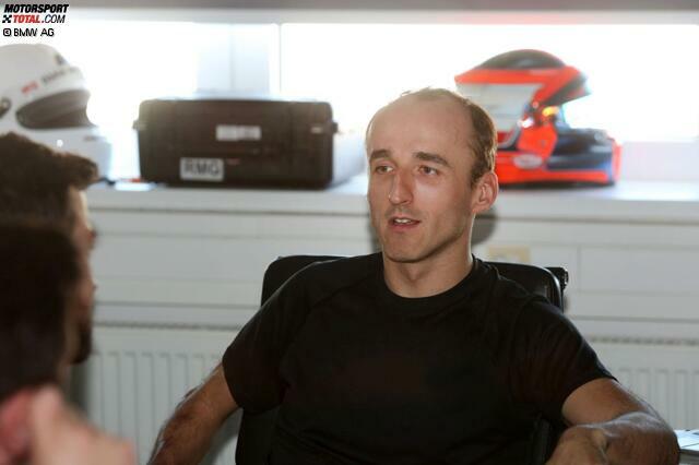 Robert Kubica könnte zu BMW zurückkehren. Klicken Sie sich jetzt durch Fotos von seinem ersten Test im BMW-DTM-Simulator!