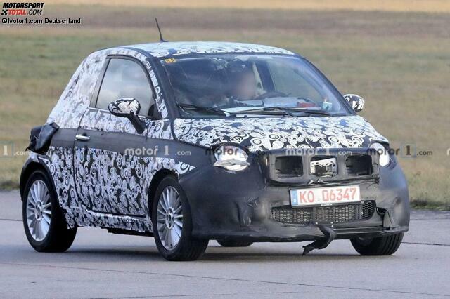 Fiat 500e prototype spy photo