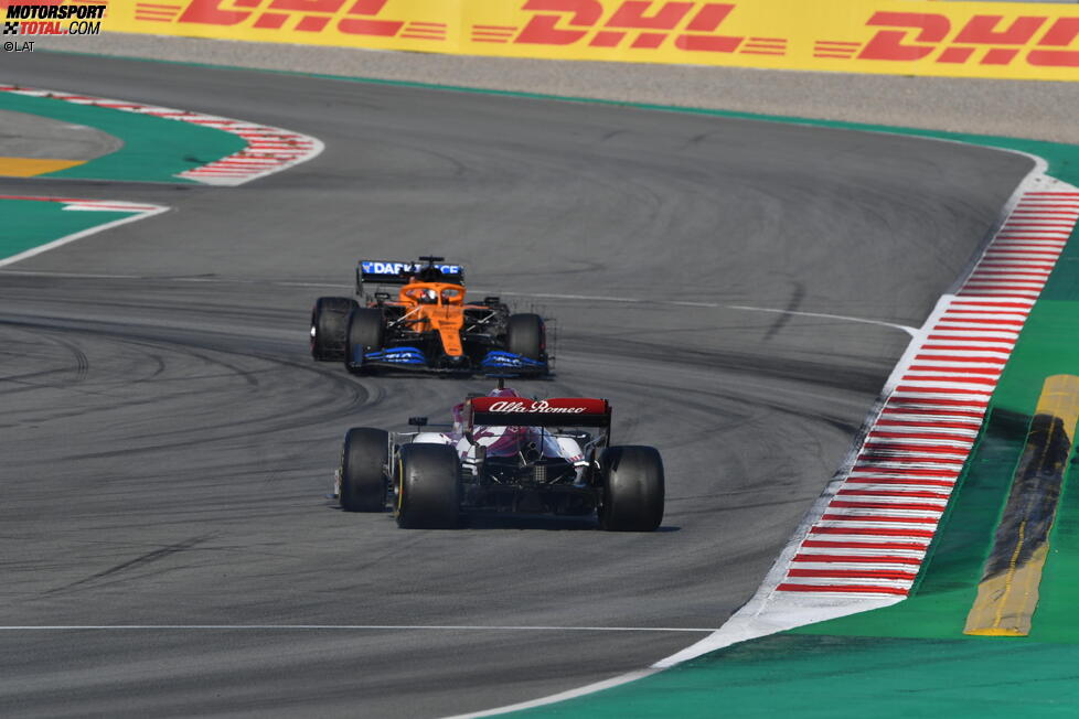 Carlos Sainz (McLaren) und Robert Kubica 