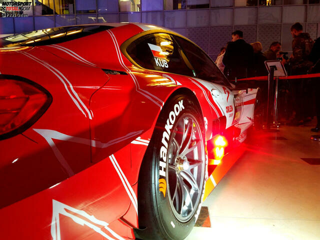 Das DTM-Design von Kubica wurde bei der Präsentation seines Sponsors enthüllt. Jetzt durch die ersten Bilder klicken und den BMW M4 aus allen Blickwinkeln betrachten!