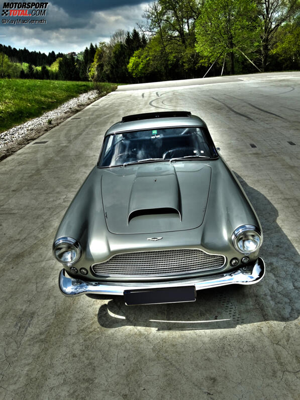 Der Aston Martin DB4