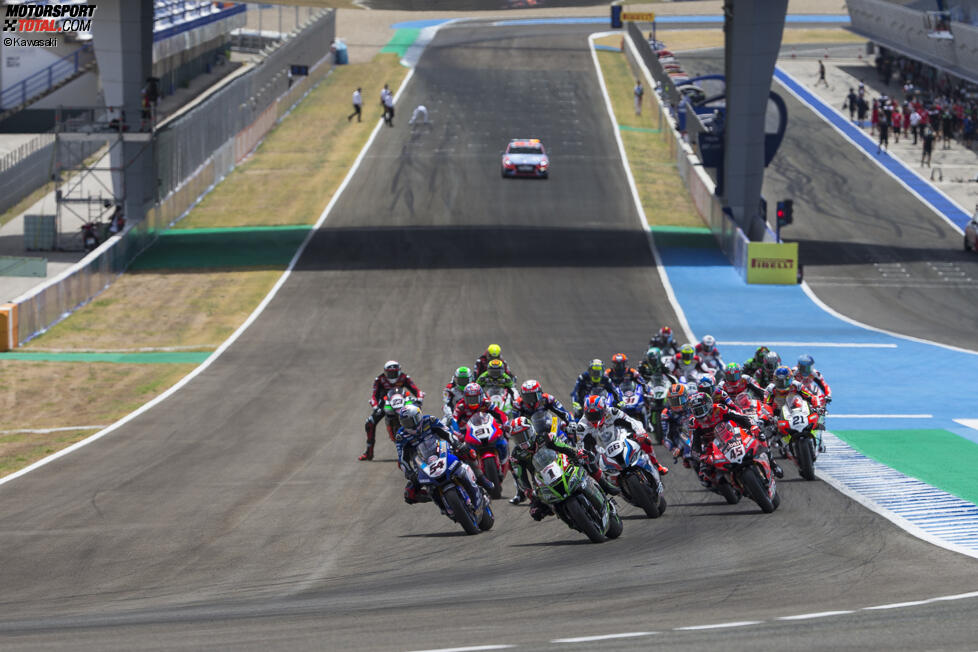 Start des ersten WSBK-Rennens in Jerez