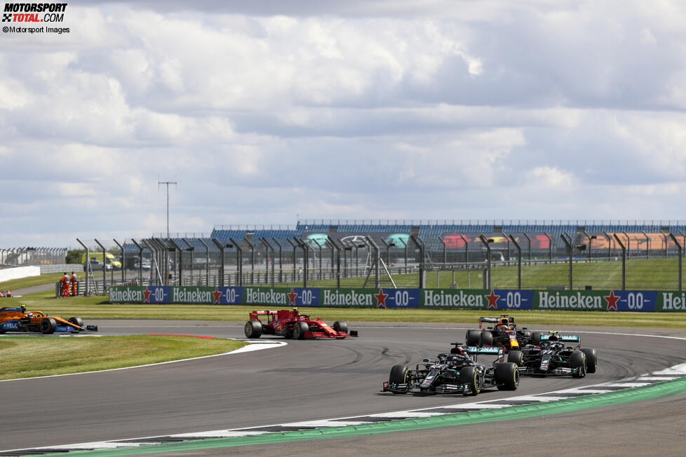 Lewis Hamilton (Mercedes), Valtteri Bottas (Mercedes) und Max Verstappen (Red Bull) 