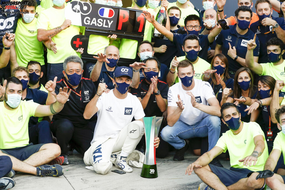 Franz Tost, Daniil Kwjat (AlphaTauri) und Pierre Gasly (AlphaTauri) 