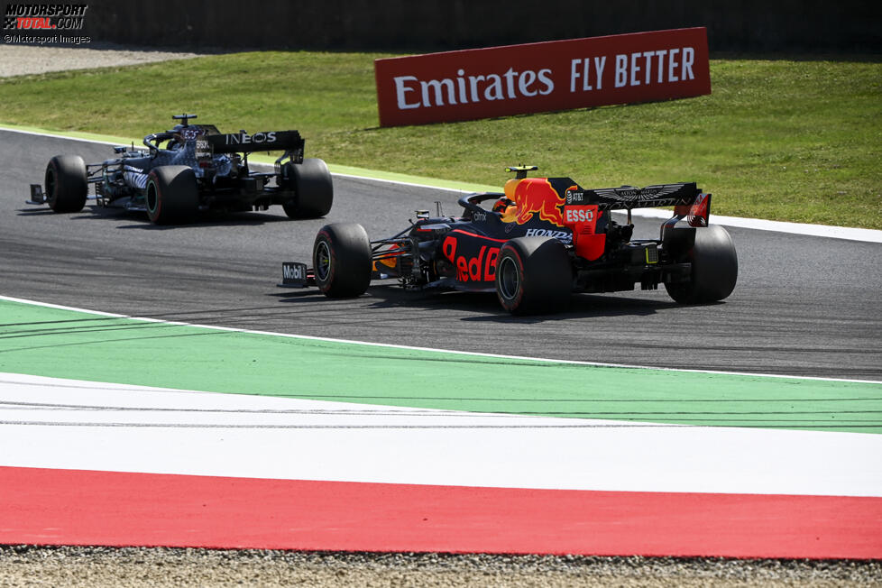 Lewis Hamilton (Mercedes) und Alexander Albon (Red Bull) 