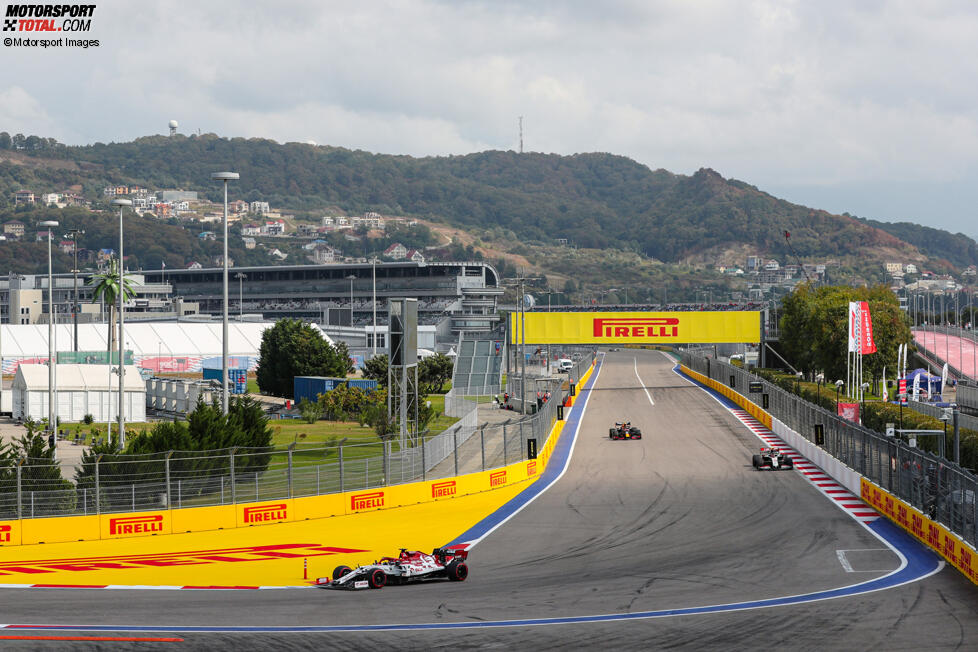 Kimi Räikkönen (Alfa Romeo), Kevin Magnussen (Haas) und Alexander Albon (Red Bull) 