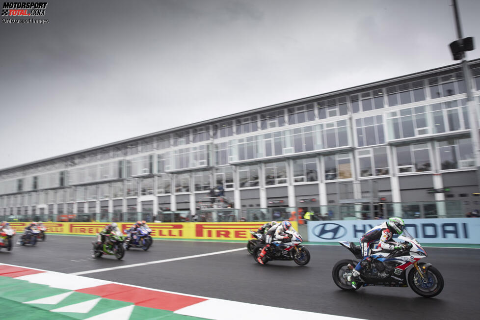 Start WSBK Magny-Cours