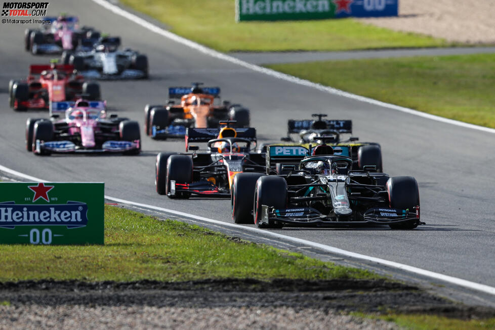 Lewis Hamilton (Mercedes), Max Verstappen (Red Bull), Daniel Ricciardo (Renault), Sergio Perez (Racing Point) und Carlos Sainz (McLaren) 