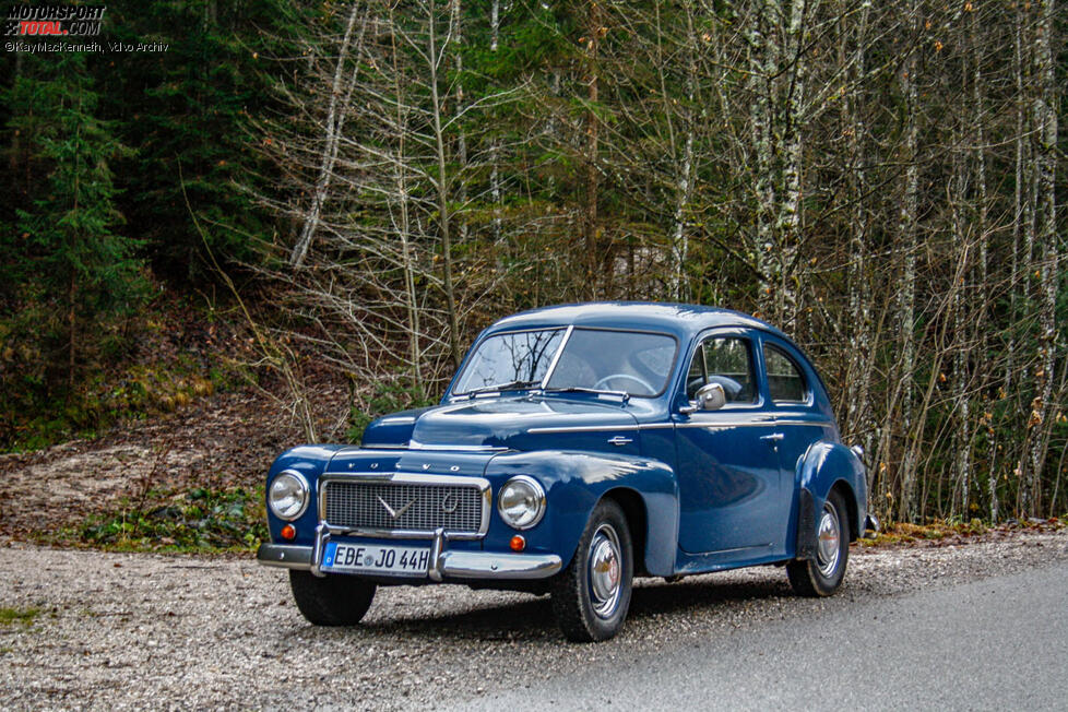 Alter Schwede! 70 Jahre Volvo PV444 B &quot;Buckel&quot;