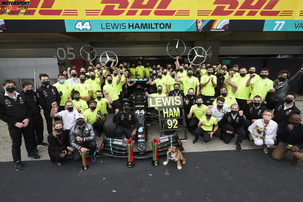 Lewis Hamilton (Mercedes) und Valtteri Bottas (Mercedes) 