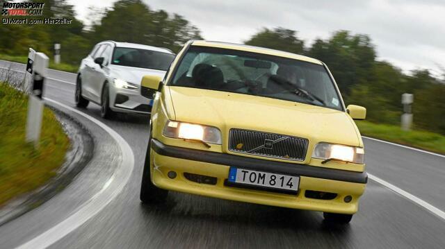 Volvo 850 T5-R vs. Volvo V60 Polestar Volvo 850 T5-R vs. Volvo V60 Polestar