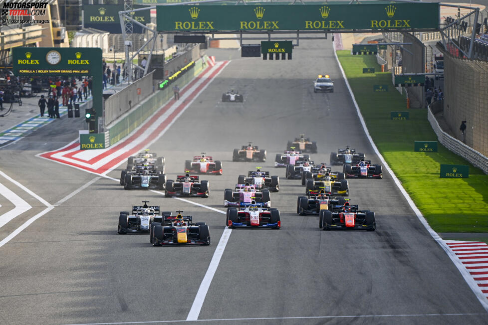 Yuki Tsunoda (Carlin), Robert Schwarzman (Prema), Nikita Masepin (Hitech) und Felipe Drugovich (MP Motorsport) 