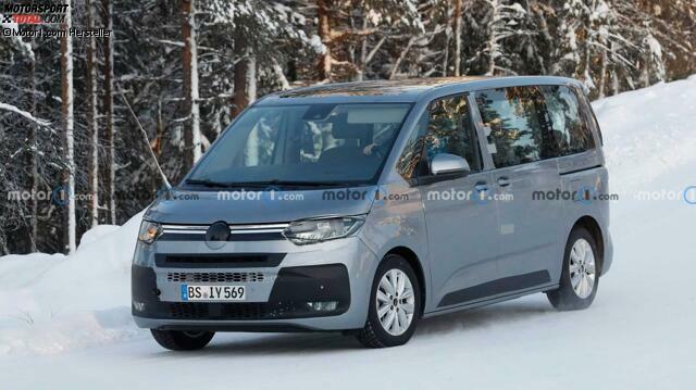 Volkswagen T7 Multivan (2021) fast ungetarnt