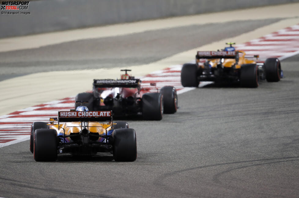 Lando Norris (McLaren), Charles Leclerc (Ferrari) und Daniel Ricciardo (McLaren) 