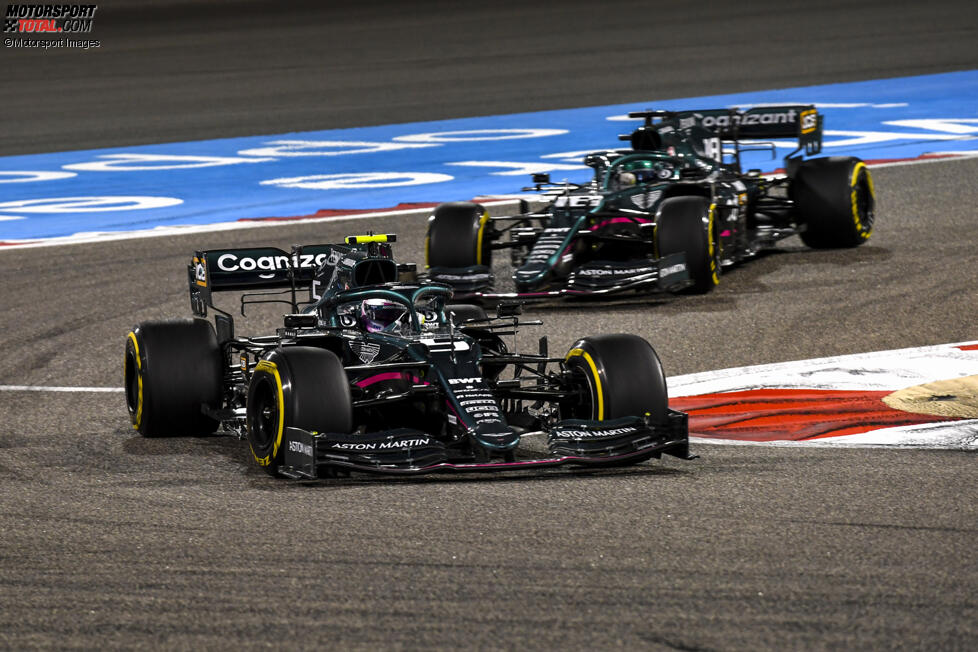 Sebastian Vettel (Aston Martin) und Lance Stroll (Aston Martin) 