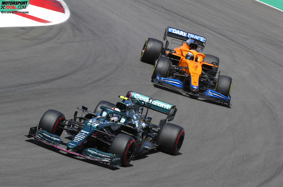 Sebastian Vettel (Aston Martin) und Daniel Ricciardo (McLaren) 