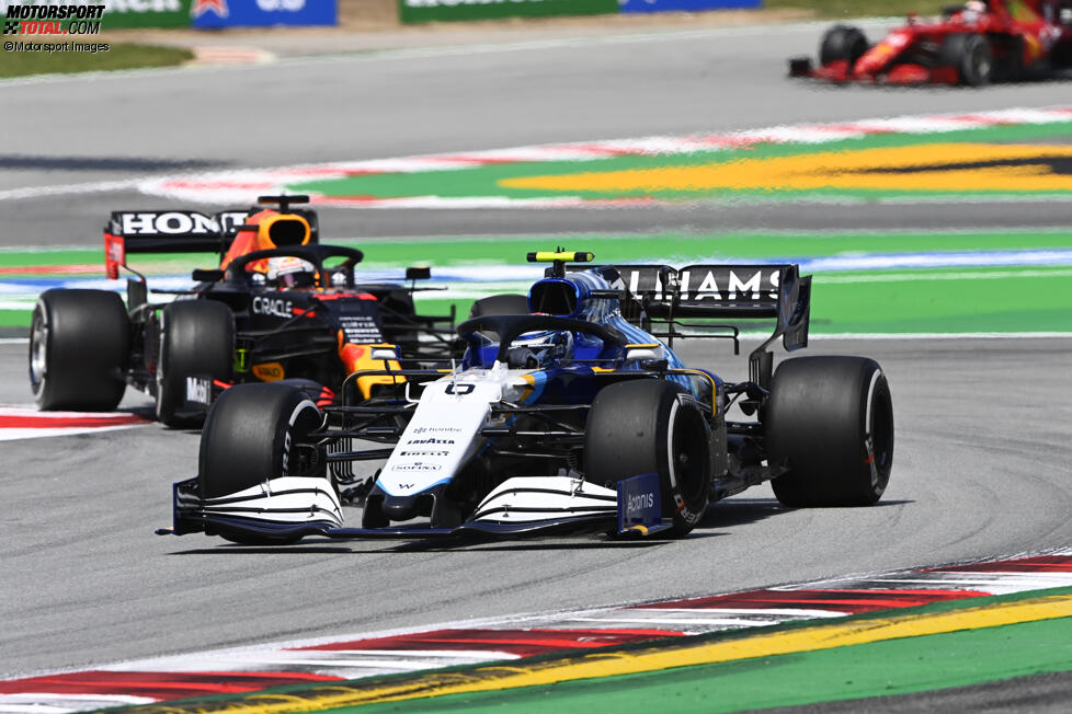 Nicholas Latifi (Williams) und Max Verstappen (Red Bull) 