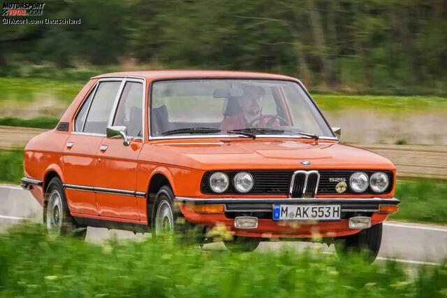BMW 525 (E12) BMW 525 (E12)