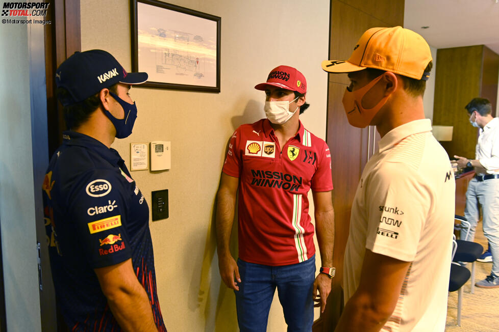 Sergio Perez (Red Bull), Carlos Sainz (Ferrari) und Lando Norris (McLaren) 