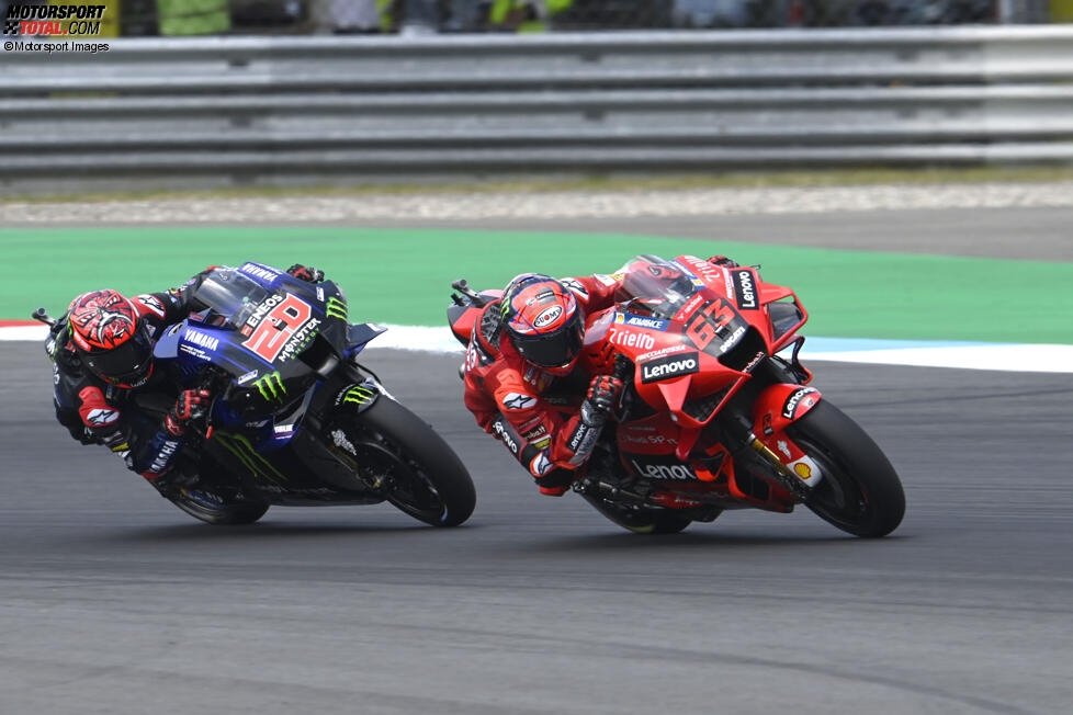 Francesco Bagnaia vor Fabio Quartararo 