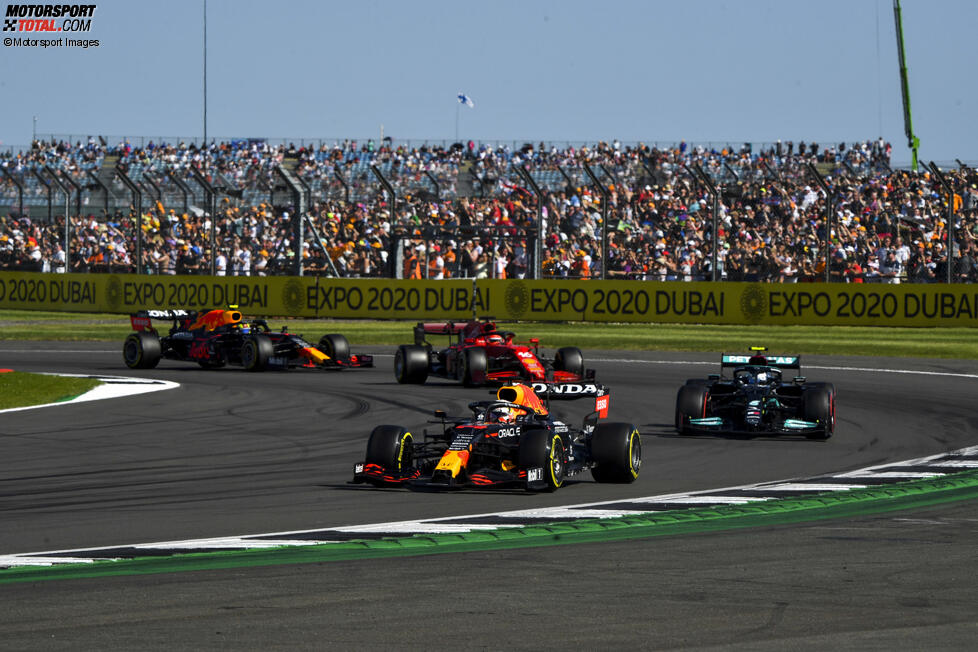 Max Verstappen (Red Bull), Valtteri Bottas (Mercedes), Charles Leclerc (Ferrari) und Sergio Perez (Red Bull) 