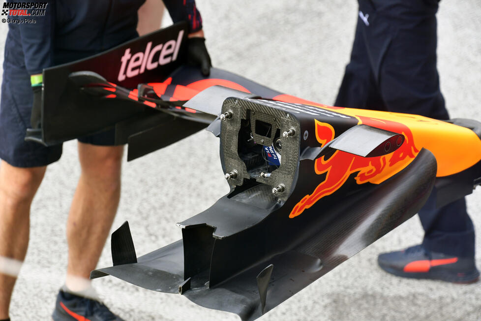 Red Bull RB16B