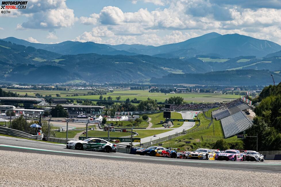 Marco Wittmann (Walkenhorst-BMW) und Liam Lawson (AF-Corse-Ferrari) 