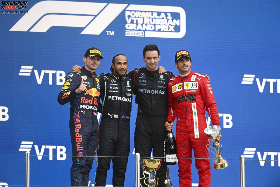 Max Verstappen (Red Bull), Lewis Hamilton (Mercedes) und Carlos Sainz (Ferrari) 
