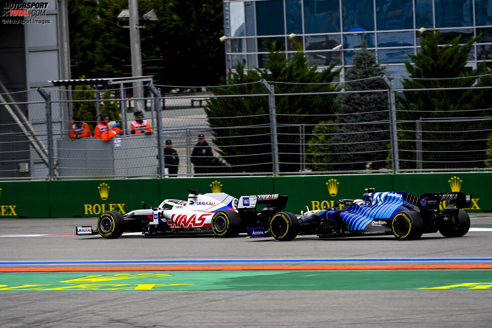 Nikita Masepin (Haas) und Nicholas Latifi (Williams) 