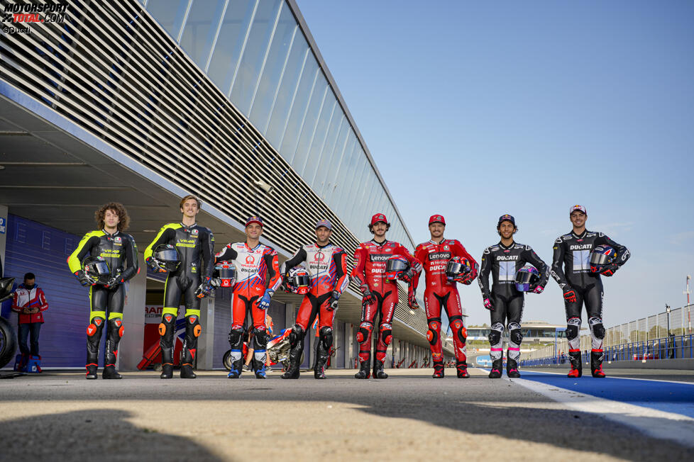 Die acht Ducati-Fahrer für die MotoGP-Saison 2022: Marco Bezzecchi, Luca Marini, Jorge Martin, Johann Zarco, Francesco Bagnaia, Jack Miller, Enea Bastianini, Fabio Di Giannantonio 