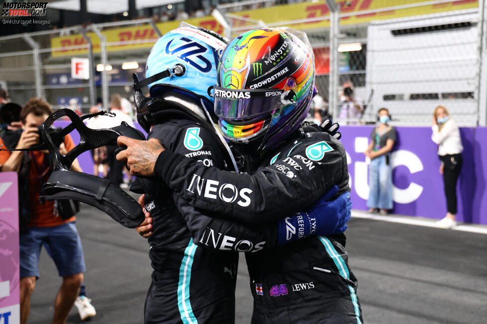 Valtteri Bottas (Mercedes) und Lewis Hamilton (Mercedes) 