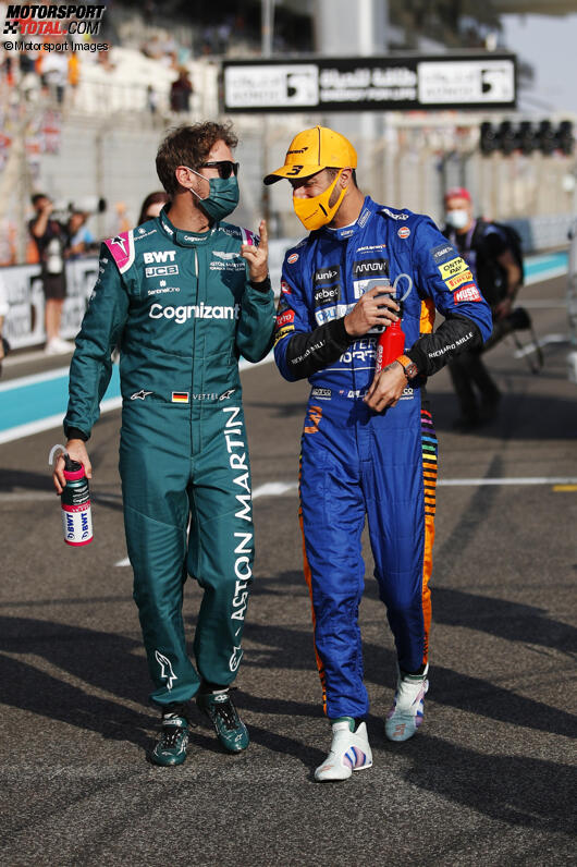 Sebastian Vettel (Aston Martin) und Daniel Ricciardo (McLaren) 