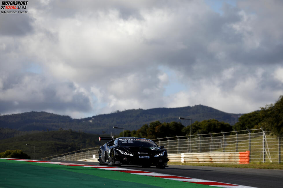 Esmee Hawkey (T3-Motorsport-Lamborghini) 