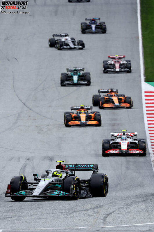 Lewis Hamilton (Mercedes), Mick Schumacher (Haas), Lando Norris (McLaren) und Daniel Ricciardo (McLaren) 